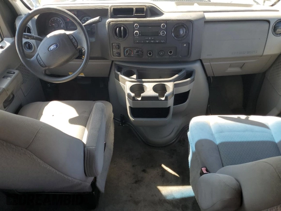 2014 Ford Econoline Passenger XL с VIN 1FBSS3BL4EDA85358, выставлен на аукционе Copart как лот 62875725 с пробегом 156 816 миль миль и Списание • Salvage title. История ставок и продаж доступна на DreamBid. Изображение 8.