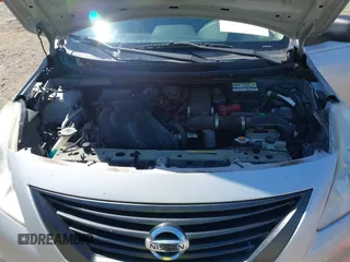 2014 Nissan Versa SV with VIN 3N1CN7AP5EL804830, listed as a IAAI auction lot 41886107 with 140,952 mi miles. Bid and sale history available at carsss.com. Image 10.