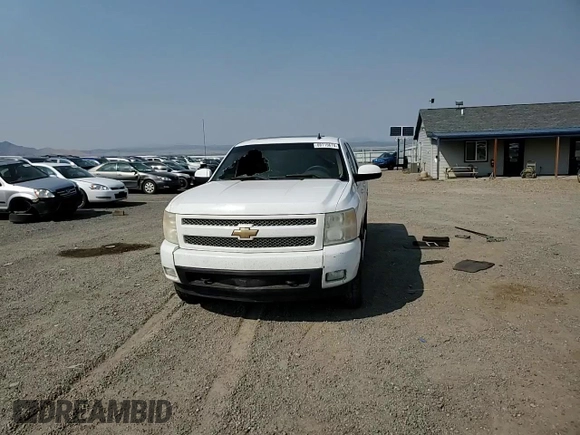 2008 Chevrolet Silverado 1500 LTZ with VIN 3GCEK13358G156988, listed as a Copart auction lot 69715674 with 208,228 mi miles and Clean Title. Bid and sale history available at DreamBid. Image 11.