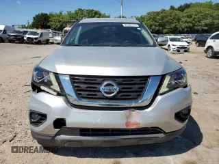 2017 Nissan Pathfinder Platinum with VIN 5N1DR2MN4HC652716, listed as a Copart auction lot 77750494 with 91,750 mi miles and Salvage Title. Bid and sale history available at carsss.com. Image 5.