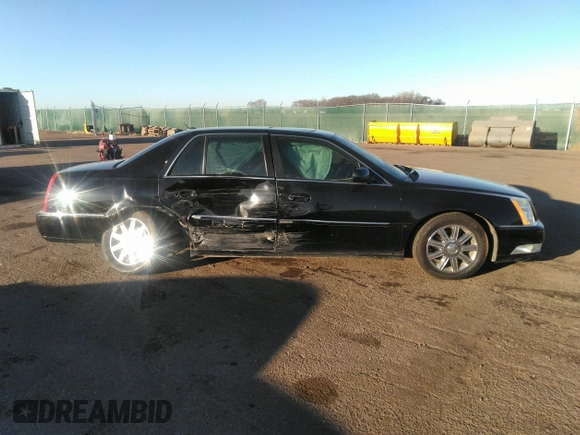 2006 Cadillac DTS w/1SC with VIN 1G6KD57Y06U177772, listed as a IAAI auction lot 41814013 with 190,076 mi miles. Bid and sale history available at carsss.com. Image 13.