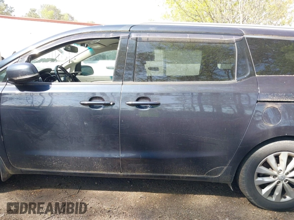 2017 Kia Sedona SX with VIN KNDMC5C11H6265352, listed as a IAAI auction lot 42080509 with 92,879 mi miles. Bid and sale history available at carsss.com. Image 14.
