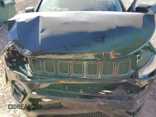 2019 Jeep Compass High Altitude z VIN 3C4NJDCBXKT670605, wystawiony jako Copart lot #84103494 z przebiegiem 76 347 mil mil oraz Szkoda całkowita • Salvage title. Historia ofert i sprzedaży dostępna na DreamBid. Obrazek 13.