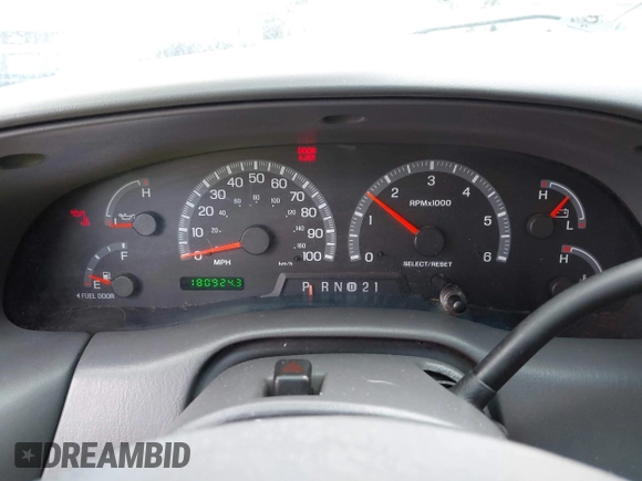 2002 Ford F-150 z VIN 2FTRX17L42CA98695, wystawiony jako IAAI lot #42154232 z przebiegiem 180 924 mil mil oraz . Historia ofert i sprzedaży dostępna na DreamBid. Obrazek 7.