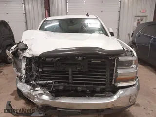 2018 Chevrolet Silverado 1500 LT with VIN 2GCVKREC6J1109169, listed as a IAAI auction lot 41729537 with 76,380 mi miles. Bid and sale history available at carsss.com. Image 12.