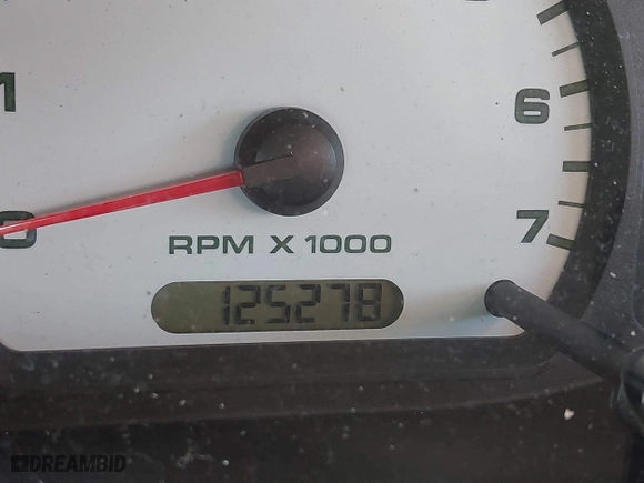 2011 Ford Ranger XLT with VIN 1FTLR4FE5BPA16802, listed as a IAAI auction lot 40502397 with 125,278 mi miles. Bid and sale history available at carsss.com. Image 14.