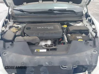 2018 Jeep Cherokee Latitude with VIN 1C4PJMCB3JD528531, listed as a IAAI auction lot 41906621 with 122,137 mi miles and . Bid and sale history available at DreamBid. Image 10.