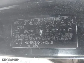 2004 Kia Sorento LX with VIN KNDJD733045243758, listed as a IAAI auction lot 41033516 with 183,831 mi miles. Bid and sale history available at carsss.com. Image 9.