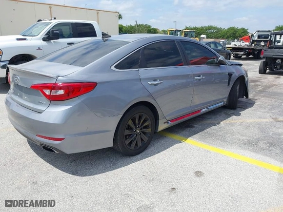 2015 Hyundai Sonata 2.4L Limited with VIN 5NPE34AF8FH060529, listed as a IAAI auction lot 42099311 with 98,546 mi miles. Bid and sale history available at carsss.com. Image 4.