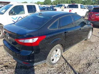 2013 Ford Focus SE with VIN 1FADP3F25DL189424, listed as a IAAI auction lot 42077200 with 135,180 mi miles and . Bid and sale history available at DreamBid. Image 4.