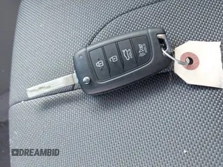 2024 Hyundai Elantra SE z VIN KMHLL4DG8RU782505, wystawiony jako IAAI lot #41934014 z przebiegiem 21 137 mil mil oraz . Historia ofert i sprzedaży dostępna na DreamBid. Obrazek 11.
