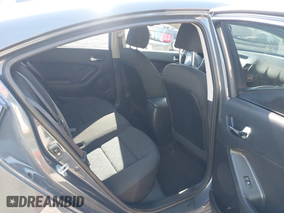 2016 Kia Forte LX with VIN KNAFK4A6XG5574307, listed as a IAAI auction lot 42078519 with 31,926 mi miles and . Bid and sale history available at carsss.com. Image 8.