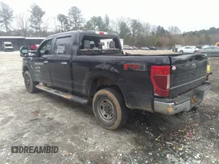 2020 Ford Super Duty F-250 SRW XL with VIN 1FT7W2BT5LED61876, listed as a IAAI auction lot 41526635 with 190,000 mi miles. Bid and sale history available at carsss.com. Image 3.