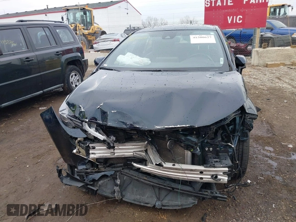2019 Toyota Corolla Hatchback SE with VIN JTNK4RBEXK3060018, listed as a IAAI auction lot 41500627 with 96,997 mi miles. Bid and sale history available at carsss.com. Image 13.