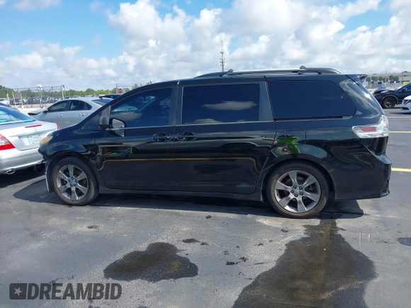 2011 Toyota Sienna SE with VIN 5TDXK3DC9BS122337, listed as a IAAI auction lot 42245460 with 270,970 mi miles and . Bid and sale history available at DreamBid. Image 15.
