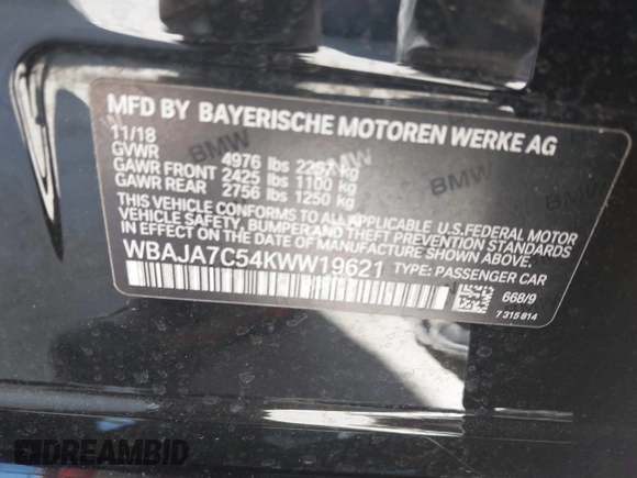 2019 BMW 5 Series 530i xDrive with VIN WBAJA7C54KWW19621, listed as a IAAI auction lot 41773506 with Not Provided miles. Bid and sale history available at carsss.com. Image 9.