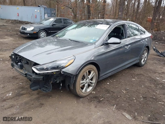2018 Hyundai Sonata SEL with VIN 5NPE34AF1JH721262, listed as a IAAI auction lot 41711150 with 89,808 mi miles. Bid and sale history available at carsss.com. Image 2.