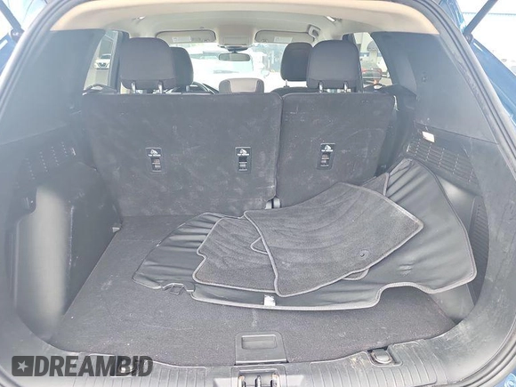 2020 Ford Escape SE with VIN 1FMCU9G6XLUB25614, listed as a IAAI auction lot 42730667 with 66,018 mi miles and . Bid and sale history available at DreamBid. Image 5.