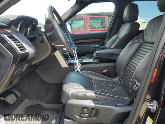 2017 Land Rover Discovery HSE with VIN SALRRBBK6HA013695, listed as a Copart auction lot 73830504 with 0 mi miles and Non Repairable. Bid and sale history available at carsss.com. Image 7.