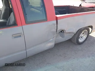 1998 Chevrolet Silverado 1500 with VIN 2GCEC19M8W1262449, listed as a IAAI auction lot 41381266 with 167,930 mi miles and . Bid and sale history available at DreamBid. Image 6.