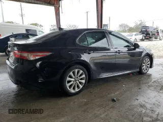 2020 Toyota Camry LE with VIN 4T1C11AK0LU937052, listed as a Copart auction lot 88958725 with 85,727 mi miles and Non Repairable. Bid and sale history available at carsss.com. Image 3.