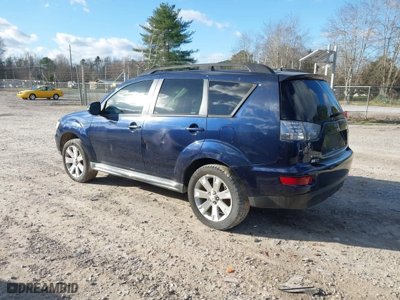 2011 Mitsubishi Outlander SE with VIN JA4AS3AW9BU017176, listed as a IAAI auction lot 41225424 with 188,497 mi miles. Bid and sale history available at carsss.com. Image 3.