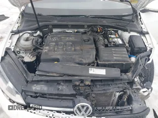 2015 Volkswagen Golf SportWagen TDI SE with VIN 3VWCA7AU0FM506614, listed as a IAAI auction lot 41552304 with 119,209 mi miles. Bid and sale history available at carsss.com. Image 10.
