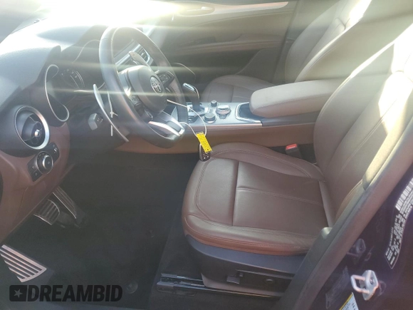 2020 Alfa Romeo Stelvio Sport z VIN ZASPAJAN8L7C91197, wystawiony jako Copart lot #74494494 z przebiegiem Nie podano mil oraz Nie do naprawy • Non repairable. Historia ofert i sprzedaży dostępna na DreamBid. Obrazek 7.