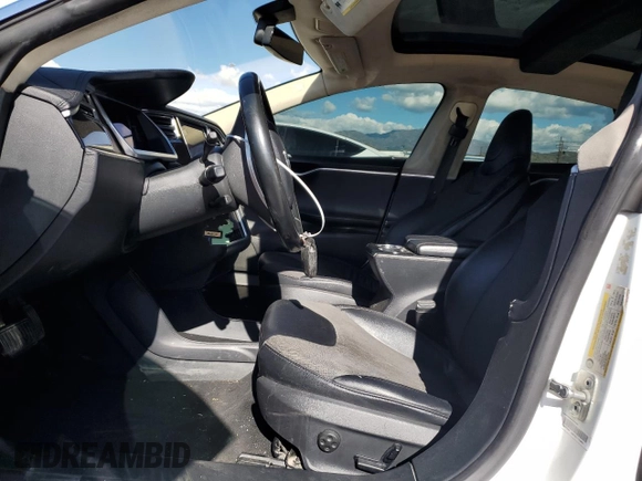 2013 Tesla Model S with VIN 5YJSA1CGXDFP21051, listed as a Copart auction lot 48377775 with 125,472 mi miles and Salvage Title. Bid and sale history available at carsss.com. Image 7.