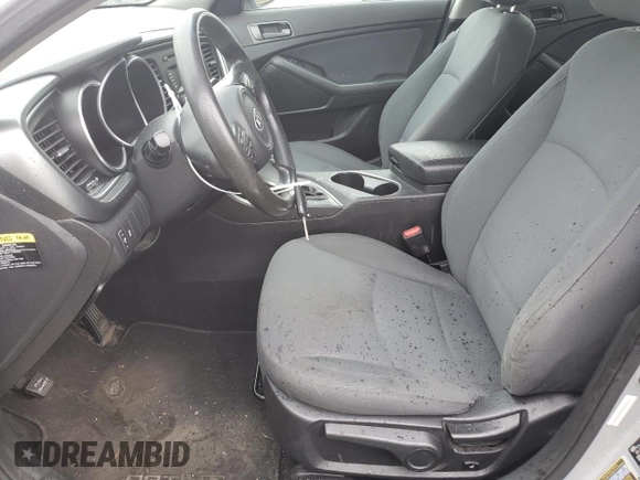 2015 Kia Optima LX z VIN 5XXGM4A72FG377717, wystawiony jako Copart lot #58707275 z przebiegiem 137 548 mil mil oraz Czysty tytuł • Clean title. Historia ofert i sprzedaży dostępna na DreamBid. Obrazek 7.