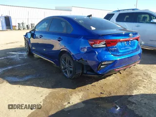 2020 Kia Forte GT-Line with VIN 3KPF34AD3LE207066, listed as a IAAI auction lot 41664118 with 92,997 mi miles. Bid and sale history available at carsss.com. Image 3.
