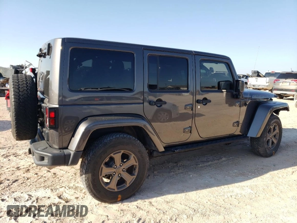2018 Jeep Wrangler JK Unlimited Sport with VIN 1C4BJWDG8JL885080, listed as a Copart auction lot 70448894 with 26,801 mi miles and Salvage Title. Bid and sale history available at carsss.com. Image 3.