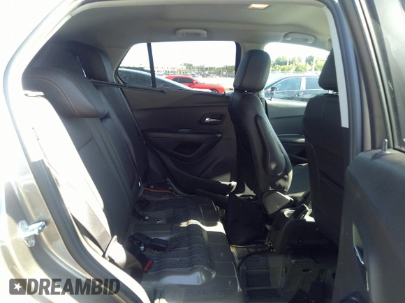 2022 Chevrolet Trax LT with VIN KL7CJPSM3NB542396, listed as a IAAI auction lot 41925530 with 7,014 mi miles and . Bid and sale history available at DreamBid. Image 8.