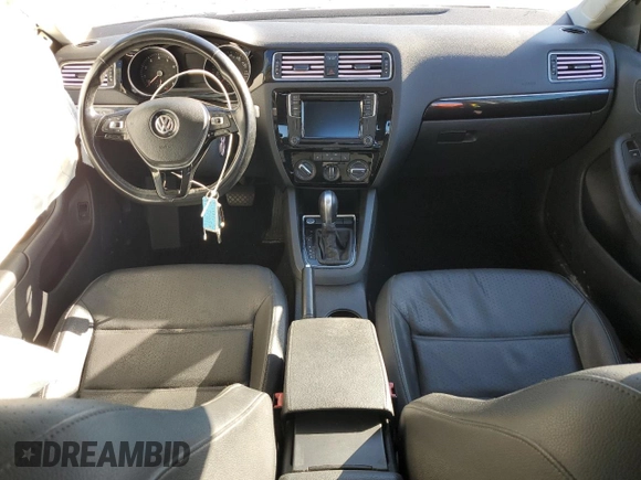 2016 Volkswagen Jetta Sedan 1.8T SEL with VIN 3VWL07AJ1GM377552, listed as a Copart auction lot 44011165 with 0 mi miles and Salvage Title. Bid and sale history available at carsss.com. Image 8.