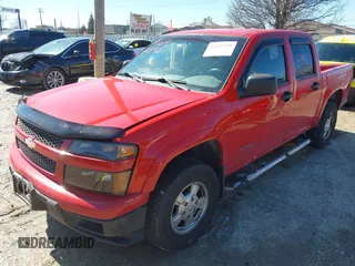 2005 Chevrolet Colorado 1SF LS Z71 with VIN 1GCDT136058133302, listed as a IAAI auction lot 41692590 with 167,071 mi miles. Bid and sale history available at carsss.com. Image 2.