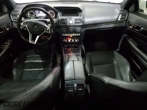 2016 Mercedes-Benz E 400 with VIN WDDKJ6FB3GF326275, listed as a Copart auction lot 41704715 with 90,226 mi miles and Salvage title. Bid and sale history available at DreamBid. Image 8.