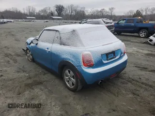 2016 MINI Convertible z VIN WMWWG5C55G3C19362, wystawiony jako Copart lot #45914215 z przebiegiem 45 242 mil mil oraz Szkody całkowita. Historia ofert i sprzedaży dostępna na DreamBid. Obrazek 2.