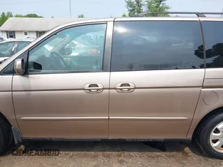 2004 Honda Odyssey EX с VIN 5FNRL18644B069195, выставлен на аукционе IAAI как лот 42403413 с пробегом 366 959 миль миль и . История ставок и продаж доступна на DreamBid. Изображение 14.