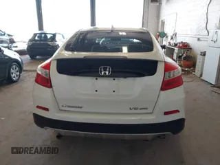 2014 Honda Crosstour EX-L z VIN 5J6TF2H58EL002246, wystawiony jako IAAI lot #42086143 z przebiegiem 70 986 mil mil oraz . Historia ofert i sprzedaży dostępna na DreamBid. Obrazek 16.