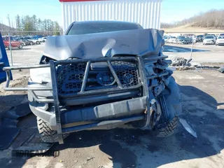 2020 Toyota Tacoma SR with VIN 3TYSX5EN3LT001848, listed as a IAAI auction lot 41650954 with 69,907 mi miles and . Bid and sale history available at DreamBid. Image 12.