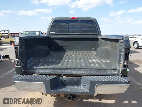 2005 Ford Super Duty F-250 XL with VIN 1FTSW21P65EB12228, listed as a IAAI auction lot 41939427 with 1 mi miles. Bid and sale history available at carsss.com. Image 15.