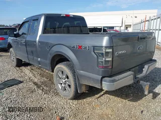 2017 Ford F-150 XL z VIN 1FTEX1E85HFA14667, wystawiony jako IAAI lot #41786053 z przebiegiem 145 788 mil mil oraz . Historia ofert i sprzedaży dostępna na DreamBid. Obrazek 3.