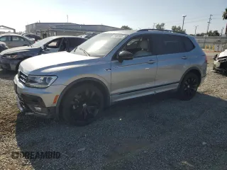 2021 Volkswagen Tiguan SE z VIN 3VV3B7AX1MM096446, wystawiony jako Copart lot #61687855 z przebiegiem 50 798 mil mil oraz Szkoda całkowita • Salvage title. Historia ofert i sprzedaży dostępna na DreamBid. Obrazek 1.