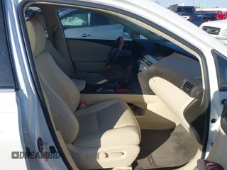 2011 Lexus RX 350 with VIN 2T2ZK1BA5BC058090, listed as a IAAI auction lot 41312625 with 188,122 mi miles. Bid and sale history available at carsss.com. Image 5.