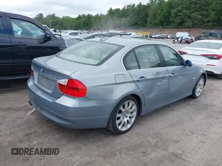 2006 BMW 3 Series 330xi with VIN WBAVD33506KV64583, listed as a IAAI auction lot 42343583 with 224,882 mi miles and . Bid and sale history available at DreamBid. Image 4.
