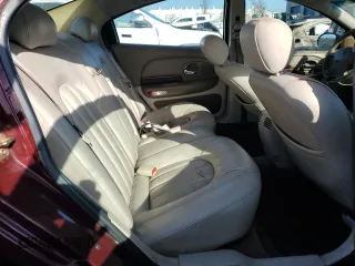 2000 Chrysler 300M M z VIN 2C3HE66G3YH439314, wystawiony jako Copart lot #46734665 z przebiegiem 146 074 mil mil oraz Czysty tytuł • Clean title. Historia ofert i sprzedaży dostępna na DreamBid. Obrazek 10.