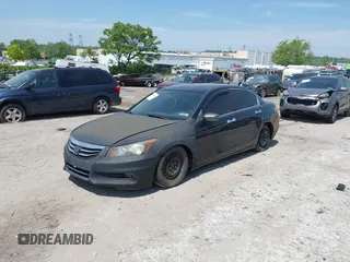 2012 Honda Accord LX Premium z VIN 1HGCP2F49CA055822, wystawiony jako IAAI lot #42244959 z przebiegiem 116 817 mil mil oraz . Historia ofert i sprzedaży dostępna na DreamBid. Obrazek 19.