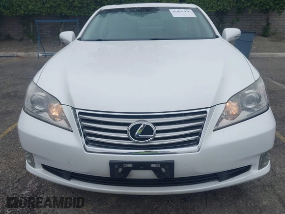2011 Lexus ES with VIN JTHBK1EG8B2425485, listed as a IAAI auction lot 42062926 with 108,023 mi miles. Bid and sale history available at carsss.com. Image 12.