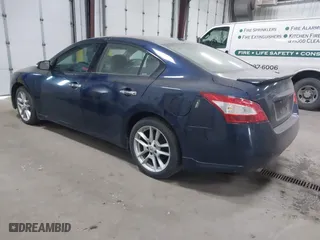 2010 Nissan Maxima 3.5 SV w/Premium Pkg with VIN 1N4AA5AP6AC847637, listed as a IAAI auction lot 41821631 with 1 mi miles. Bid and sale history available at carsss.com. Image 3.