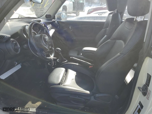 2014 MINI Cooper Hardtop S with VIN WMWXM7C51ET987715, listed as a Copart auction lot 87689985 with NaN miles and Salvage Title. Bid and sale history available at carsss.com. Image 7.